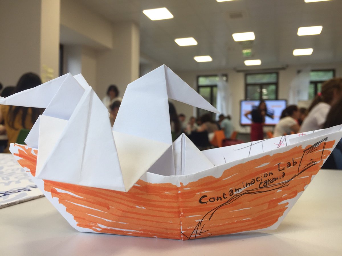 ⚠️Contaminazione in corso!
Creatività innovazione ed entusiamo sono gli ingredienti principali di questa edizione del 
<a href="/clabcatania/">Contamination Lab CT</a> 🚀
 
#contaminationlab #designthinking 
<a href="/treeopen/">tree open</a>
<a href="/vdmdesign/">Vincenzo Di Maria</a>