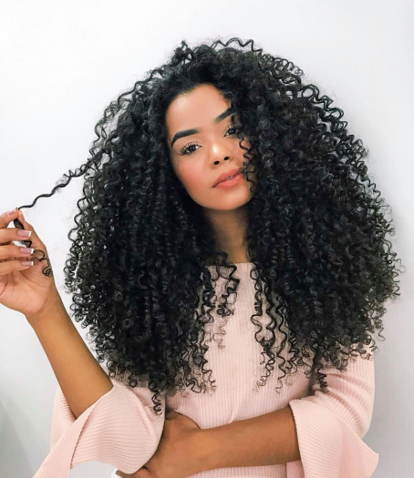 TangleTeezerCan's tweet photo. @daanielasantos_ definitely has goddess hair down pat! https://t.co/vG3T3eYSm6