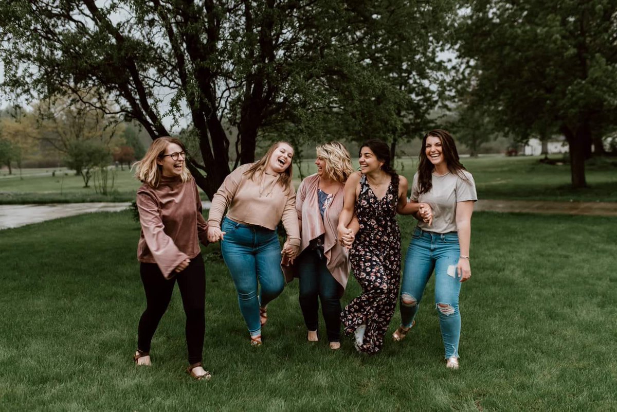 #FLEXalumni could talk about their host families forever. 

Salome Naskidashvili ‘19 shared her pictures, which, she says “are as magical as their memories”.

How did your #hostfamily influence you?

#ACGlobal #Exchange