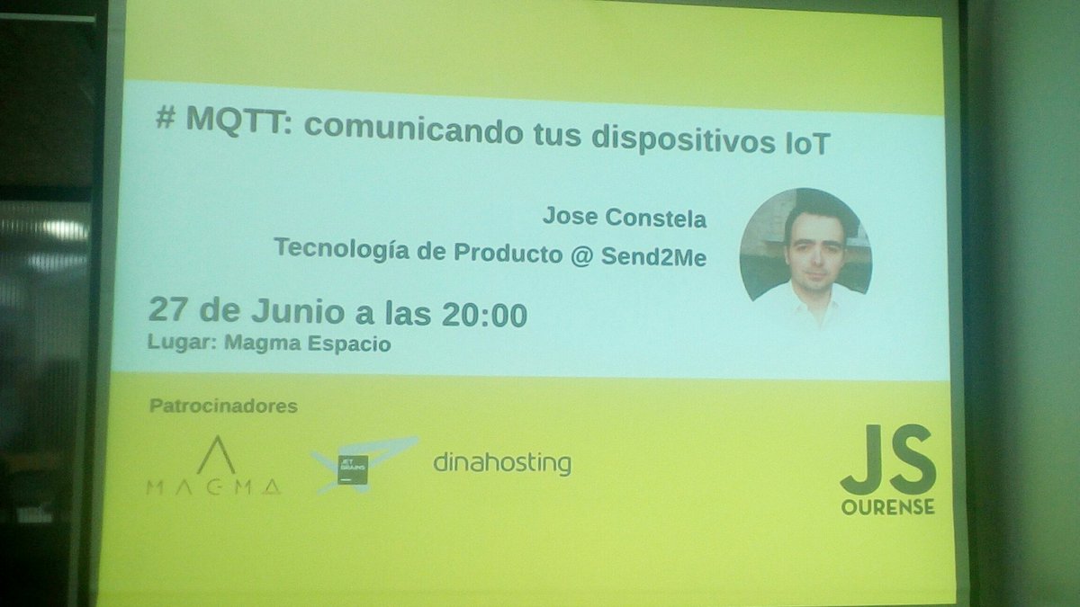 Calentando motores. #MQTT  con @joseconstela  en <a href="/MagmaEspacio/">Magma Espacio</a> . <a href="/jsourense/">JavaScript Ourense</a> , <a href="/gdgourense/">GDG Ourense</a>.
