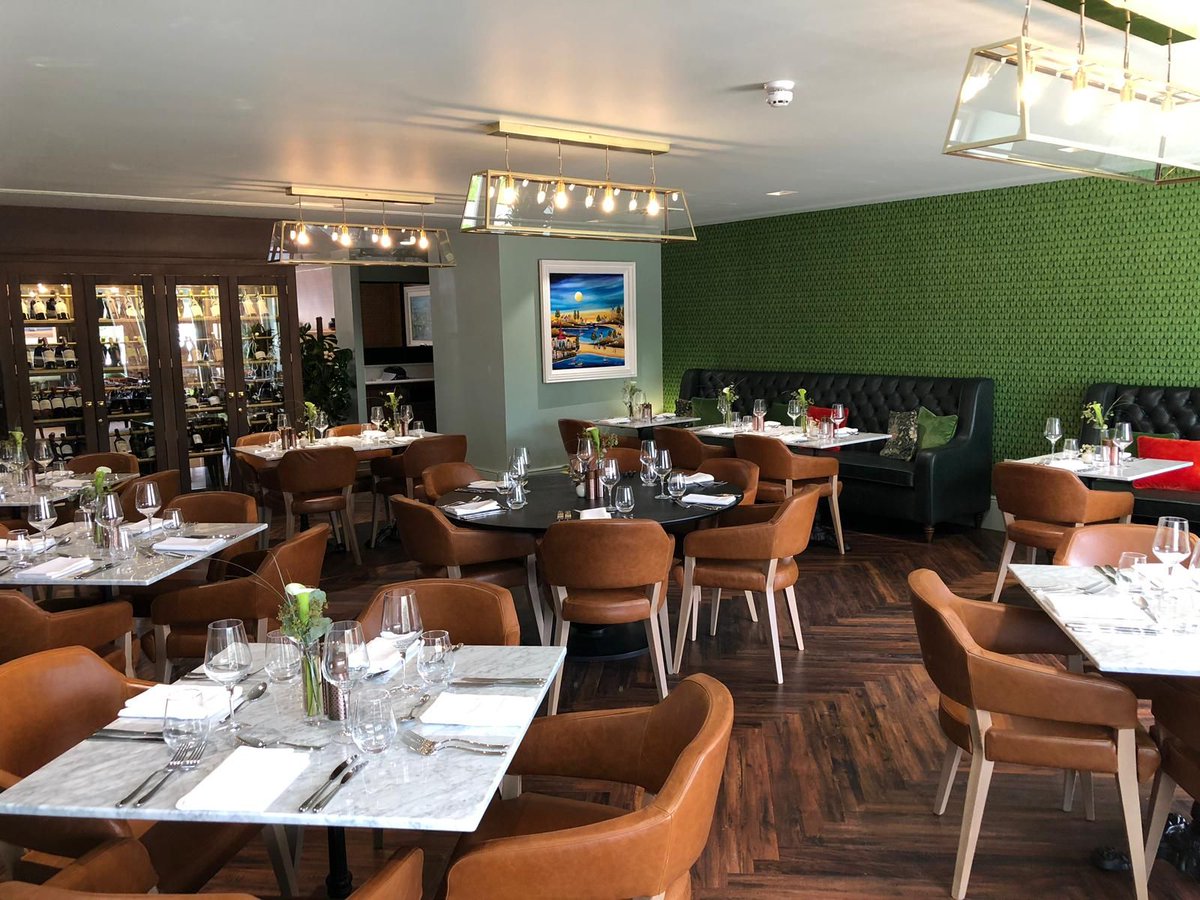 InspiredLifeUK's tweet photo. We're extremely proud of our new Village Centre at @AustinHeathLife where residents will experience a variety of luxury facilities including our restaurant. Book a visit today to discover more: https://t.co/jRZ81K0iq4 #LuxuryLifestyle #InspiredLiving #Retirement #Warwickshire https://t.co/qnK0OMwcJx