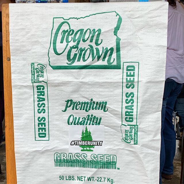 MarieB41's tweet image. United we stand!! #orag #TimberUnity