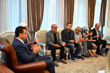 Resmi Twitter'da görüntüle