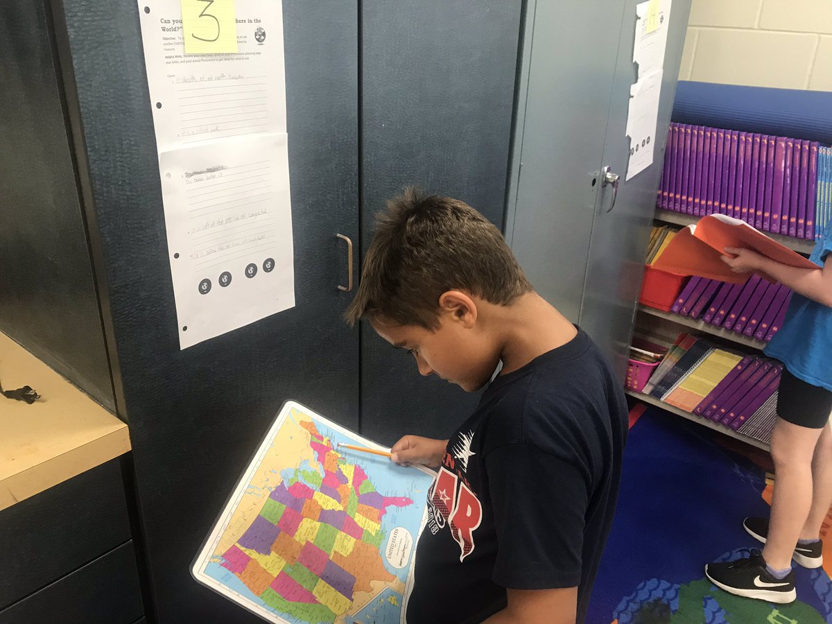 Edu_Starts_Here's tweet photo. Students solving each other’s “Where in the World” Questions@Gifted_HCPS @BHancockHCPS #ESSP3 https://t.co/BfZ4JlgiIm