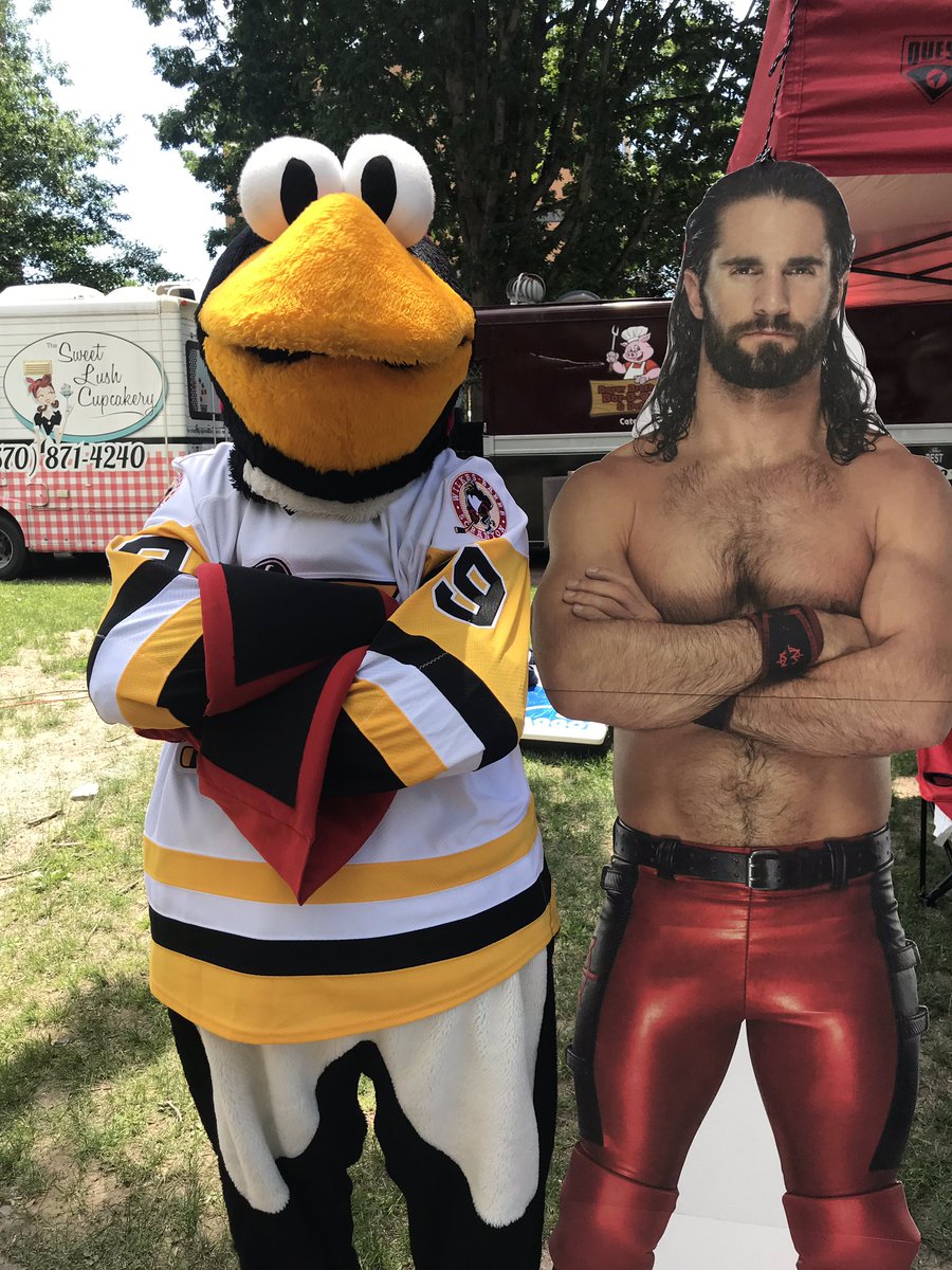 MoheganArenaPA's tweet photo. Which is the better tag team???

Thanks @WBSPenguins @99TUX99 for stopping by to see us today at the Downtown Wilkes-Barre Farmers market 

#WBSPens #WWEWilkesBarre #WWE #SethRollins #AlexaBliss #MSAPA #MSAPA20 https://t.co/vahQhKGijw