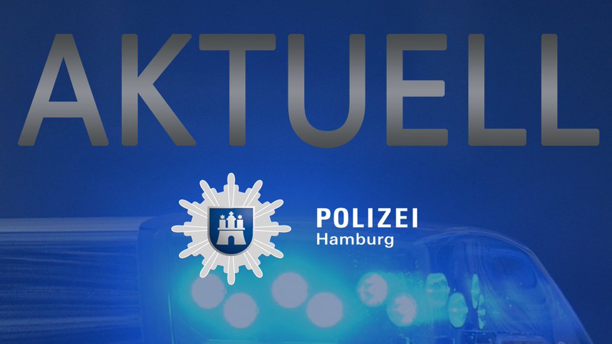 +++AKTUELL+++
In #Lohbrügge kam es zu Schussabgaben. 1 Person verstarb vor Ort. Im Zuge der Fahndung wurden 2 Tatverdächtige festgenommen. Der mutmaßl. Schütze stellte sich am #PK43. Die mutmaßl. Tatwaffe wurde sichergestellt. Die Mordkommission hat die Ermittlungen übernommen.