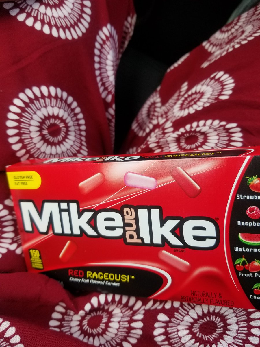 CarmelitaJeter's tweet photo. My Car Snack @mikeandike #CoachJet #FASTESTWOMENALIVE #BrickbyBrick #DR.JET #TeamJet #JetMindset https://t.co/WbDgQnyWLW