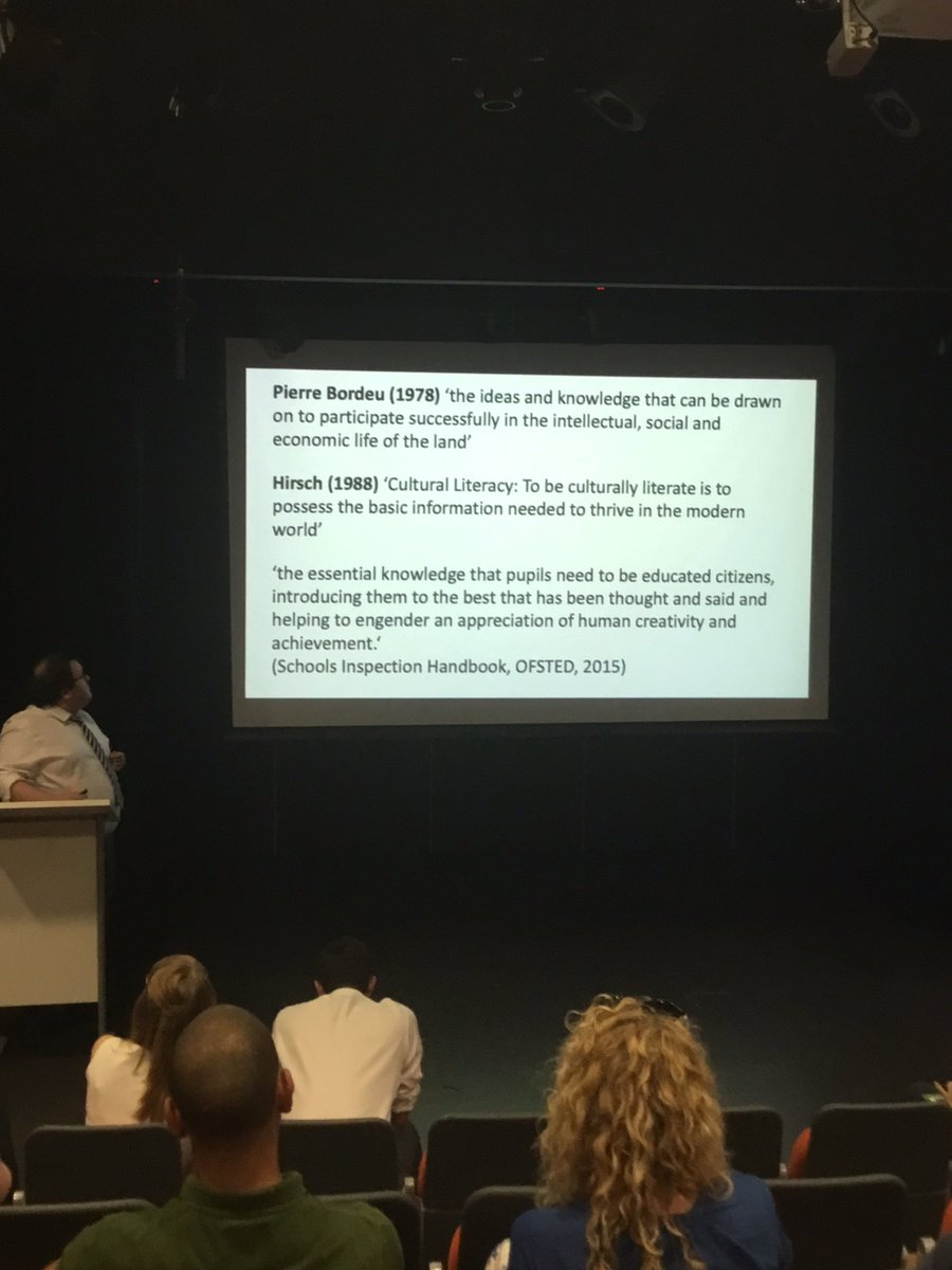 RCCS_MrMock's tweet photo. #tmsouthwales Yr @athrosaesneg yn siarad am Cultural Capital. #knowingstuff Some #mythbusting going down. Diolch yn fawr syr. Pwysigrwydd gwybodaeth. https://t.co/2od1B8lUAA