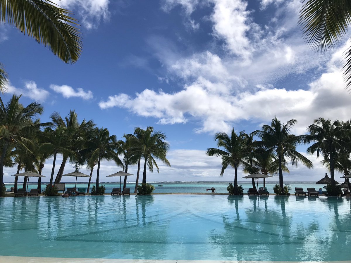 Completely in love with the paradise island of Mauritius. #Travel #amazingplaces #holidays #tours #ushmavalerio #glampacking #roundtheworld #triedandtestedroutes #flashpacking #destinations #explore #notjusttravel #itookthis #itsmytravelagentlife