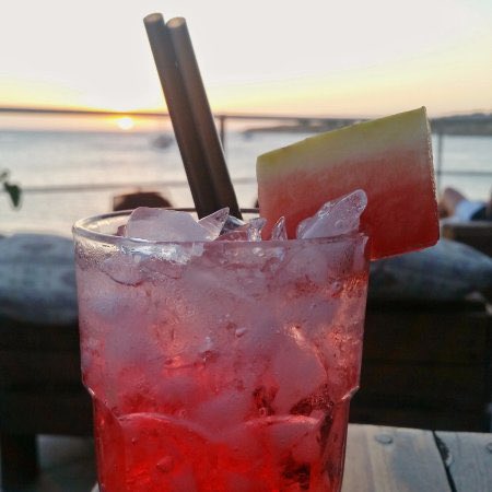MusicPlayeur's tweet photo. #watermelon #cocktails #toroibiza #ibiza  #ibizabeach #ibizanightclub #ibizaparty #ibiza🍒 #pacha #amnesia #eden #esparadis #obeach #soulcityibiza #baramsterdam #hushibiza #priviledgeibiza #ushuaia #ibizarocks #house #soul #dance #trance #music https://t.co/SeTEBsHWlY