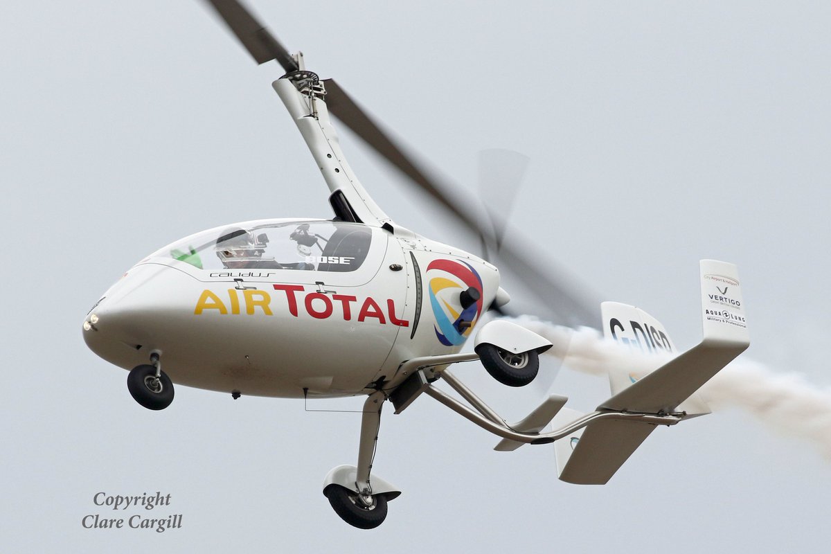 In contrast to the blue skies of Saturday, a few of <a href="/Autogyro007/">Gyro Air Displays</a> battling the elements at Weston on Sunday