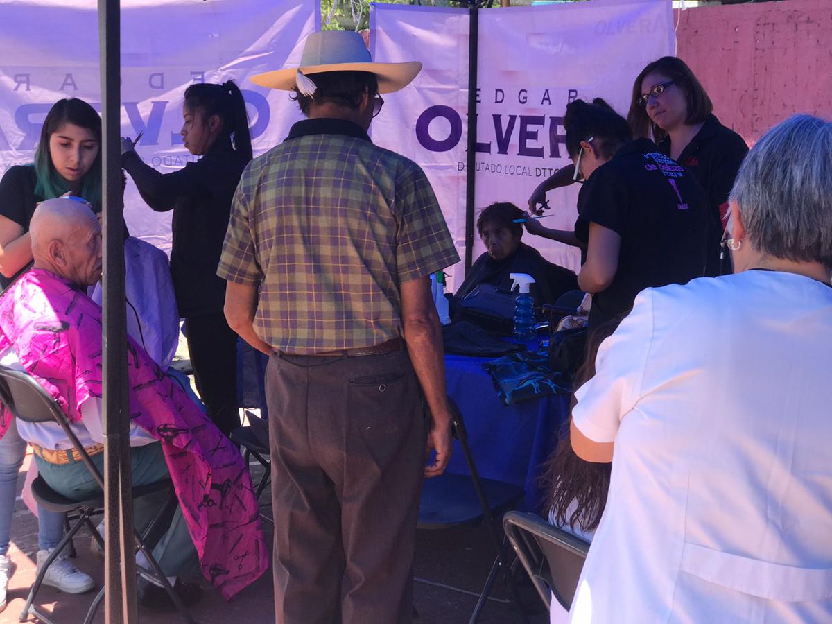 EdgarOlveraMX's tweet photo. Les comparto la actividad de nuestra jornada médico asistencial en Calacoaya, llevando servicios de salud, asesoría legal, gestión y actividades recreativas.
¡Gracias a todos por su asistencia! #Atizapán #Dtto29 #LXLegislaturaMexiquense #GPPAN https://t.co/63y4nWm4OU