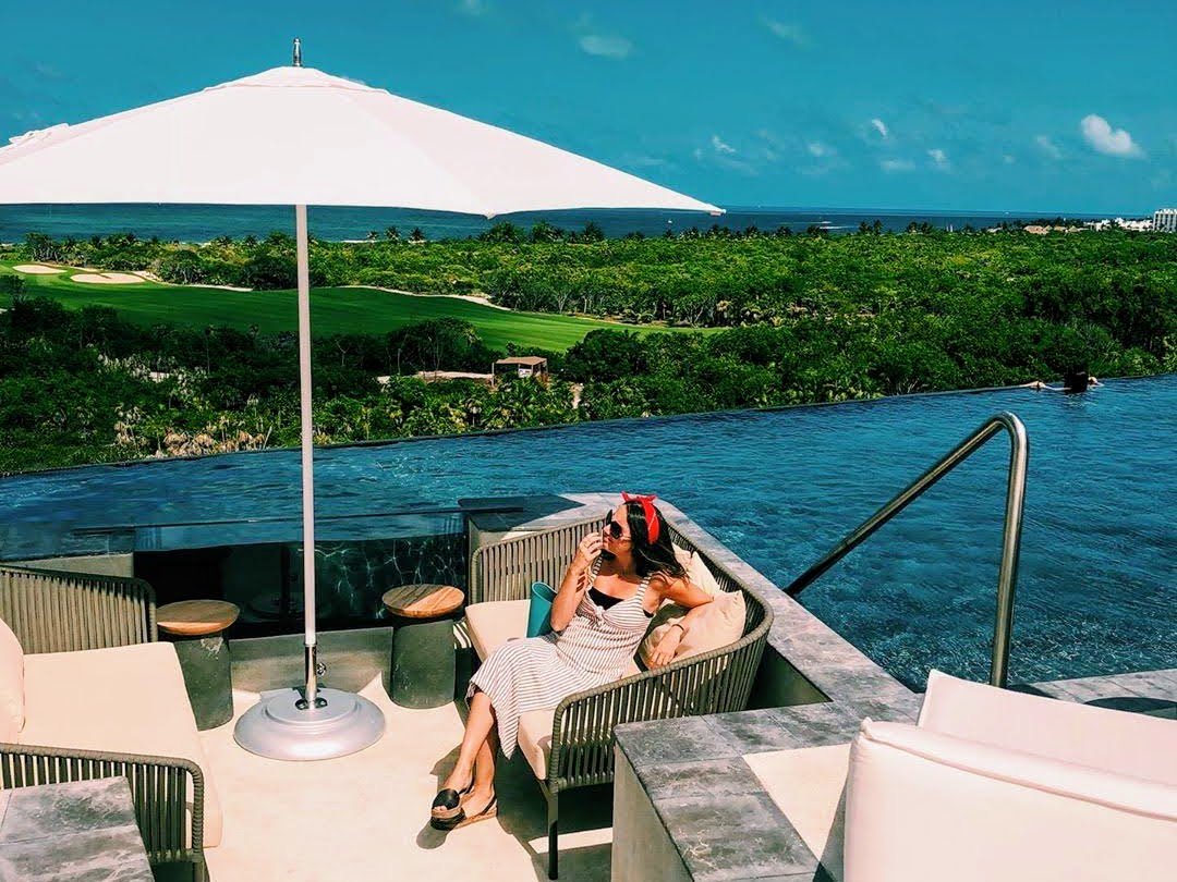 Forget about the worries, enjoy the view. //
Olvídate de las preocupaciones y disfruta la vista. 👌
.
#ATELIERPlayaMujeres #ATELIERHoteles #HandmadeHospitality