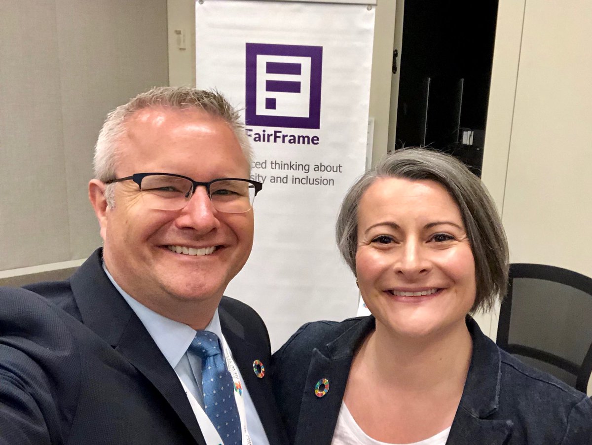 FairFrame CEO Amy Auton-Smith with Accenture MD David Treat at the FIL2019 Demo Day. An awesome 3 months with lots more to come! #fil2019 #divtech #fintech