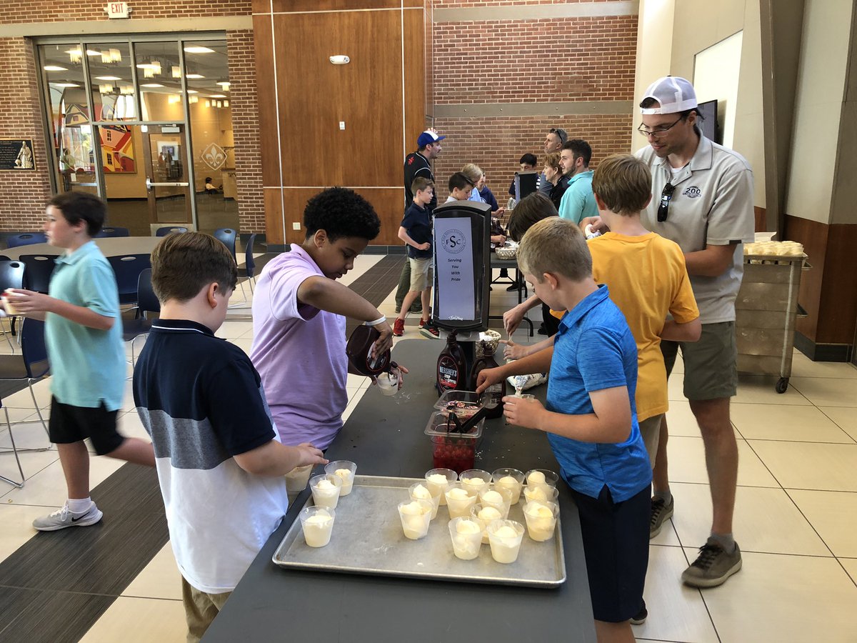 SLUHUpwardBound tweet media