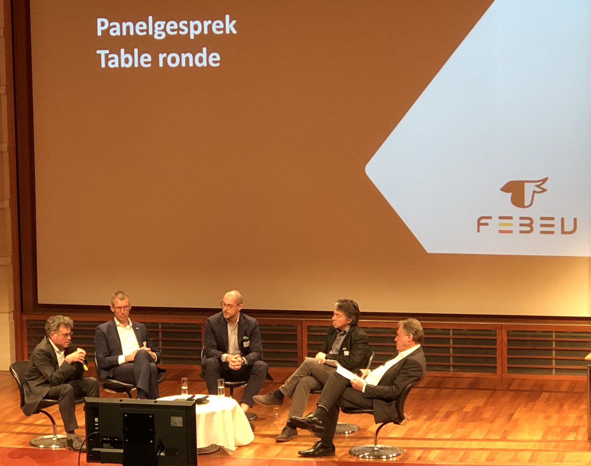 BartBuysse's tweet photo. #jaarvergadering #Febev, federatie van het Belgische vlees, met boeiende presentaties & debat @JorisRelaes #hermandiricks #MichelVandenbosch #ErikLenaers over duurzaamheid, dierenwelzijn, voedselveiligheid & communicatie. #meat in 2030 #vision #future #foodforthought @fevia_be https://t.co/AegMWCnAE7