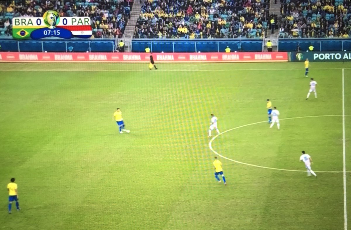 サッカー馬鹿 美容師 勝村大輔 早朝の来客が落ち着いて つかの間のサッカー観戦です コパアメリカ ブラジルvsパラグアイ パラグアイじゃなく日本の予定だったんだけどね