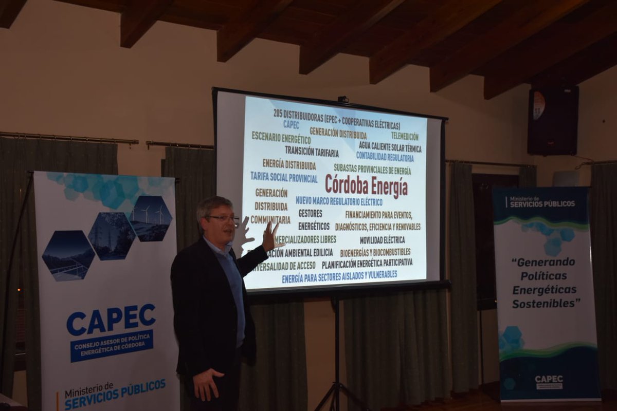 MinSPcba's tweet image. &quot;En este #CAPEC 2019, en el que participan más de 30 organizaciones, nos vamos a enfocar en el ordenamiento energético territorial y en la modernización del sector eléctrico para lograr consensos que nos lleven a un plan de acción&quot; Dir #EnergíasRenovables @SergioMansur3