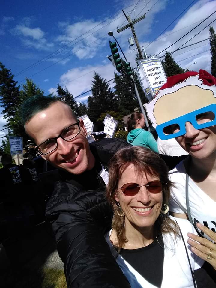 Joined UFCW21 at the picket line by Providence Hospital.