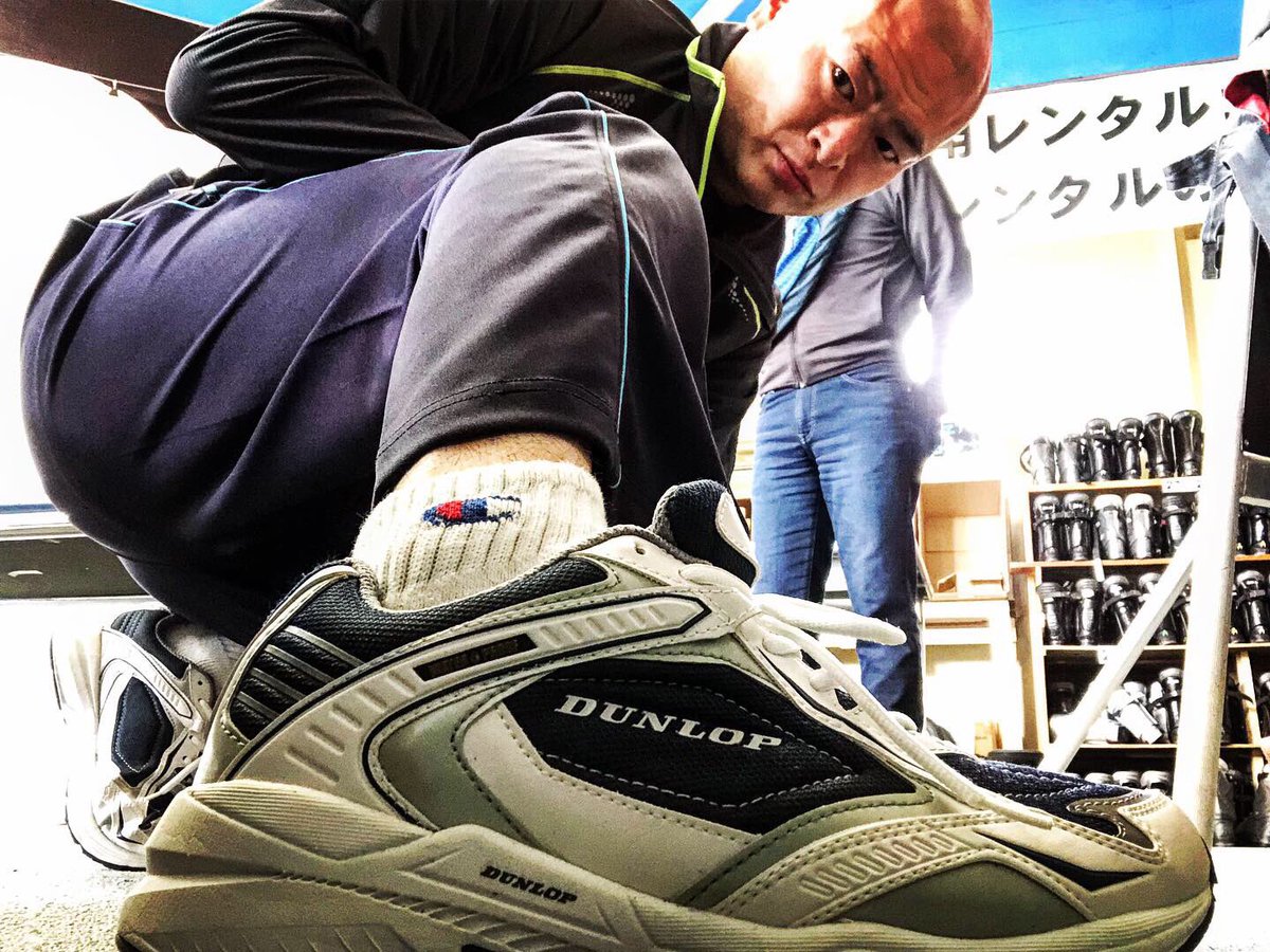 あばれる君 スニーカーのチャンピオン Dunlop あばれる君 スニーカーのチャンピオン Dunlop