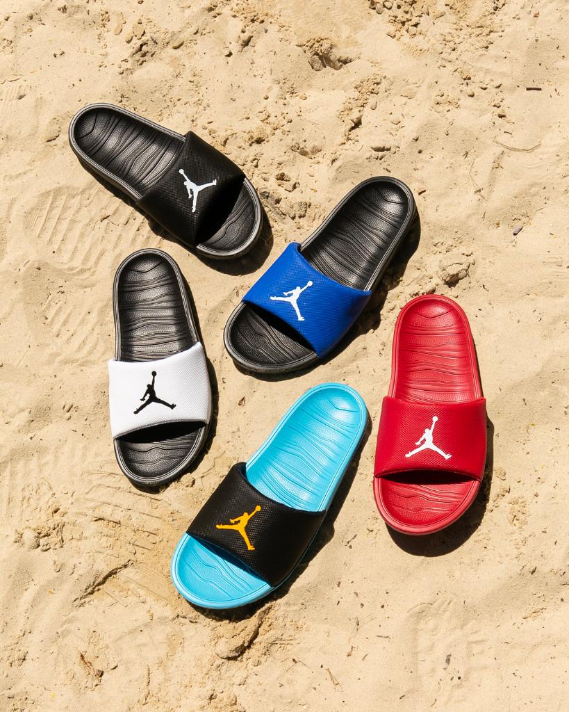 jordan slides footlocker