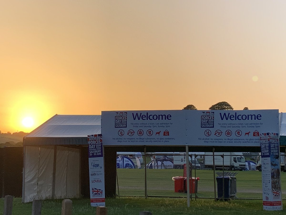 Salisbury Armed Forces Day 2019 (@salisburyafd) on Twitter photo The sun is setting on Hudson’s Field as the set up for #SalisburyAFD is almost complete. We can’t wait to welcome you tomorrow when the eventbsiye opens from 2pm and it’s just #2daystogo until <a href="/ArmedForcesDay/">Armed Forces Day 🇬🇧</a> and the site looks amazing The sun is setting on Hudson’s Field as the set up for #SalisburyAFD is almost complete. We can’t wait to welcome you tomorrow when the eventbsiye opens from 2pm and it’s just #2daystogo until <a href="/ArmedForcesDay/">Armed Forces Day 🇬🇧</a> and the site looks amazing