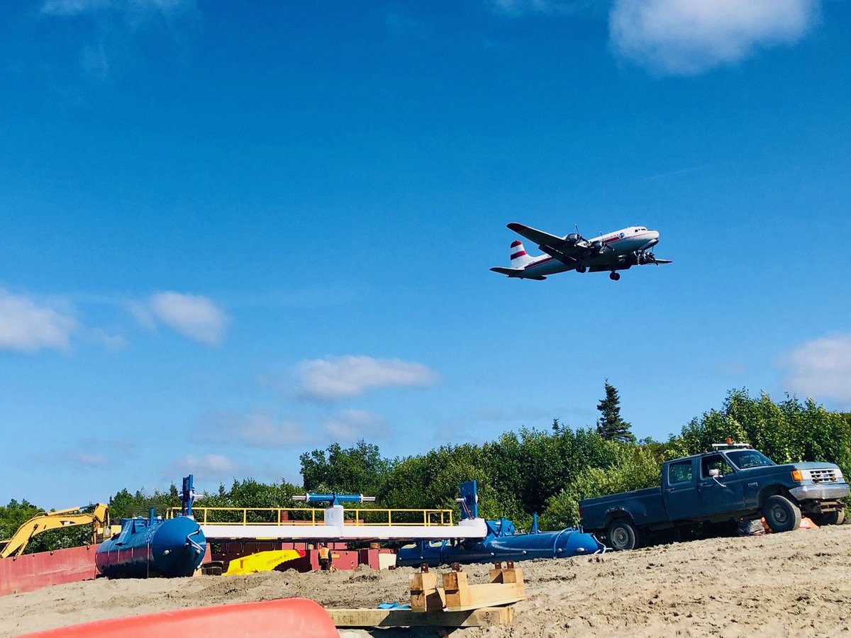 ORPC_Inc's tweet photo. Utility-scale #grid #electricity costs $0.12/kwh. In #remote #Igiugig, #Alaska, #diesel generated power costs 4x that amnt. This plane is flying diesel #fuel into Igiugig right over our RivGen® device. #goodbyediesel #renewables #Arctic #outofsight #predictable #riverpower https://t.co/KbusO78ZuW