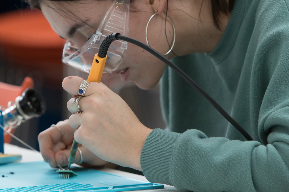 thingQbatorMCR's tweet photo. Incredibly proud of the learning evidenced by students themselves as they've embraced the transformative potential of connected technologies to improve services and change lives around #GMCA.
Next? Progression of ideas with local & global collaborations.
#ciscothingQbator #IoT https://t.co/TXZTSz8r5U