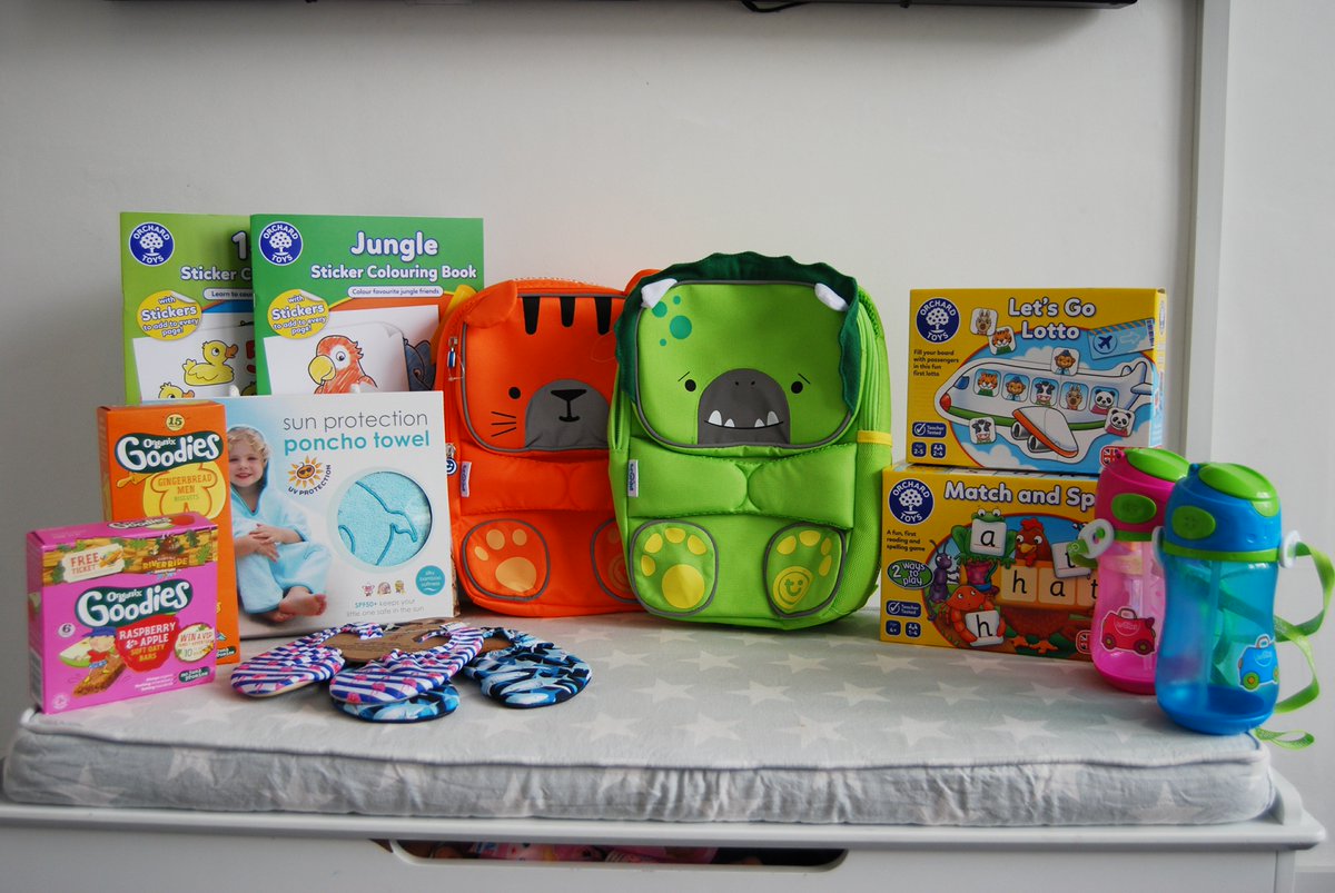 JennaKateKelly's tweet photo. (AD - gifted) My Holiday Essentials for Kids featuring @Trunki @slipfreeuk @cuddledry @organixbrands & @OrchardToys // https://t.co/JLuPhYWIjg #trunki #slipfreeuk #cuddledry #organix #orchardtoys https://t.co/uXBKHGSrVH
