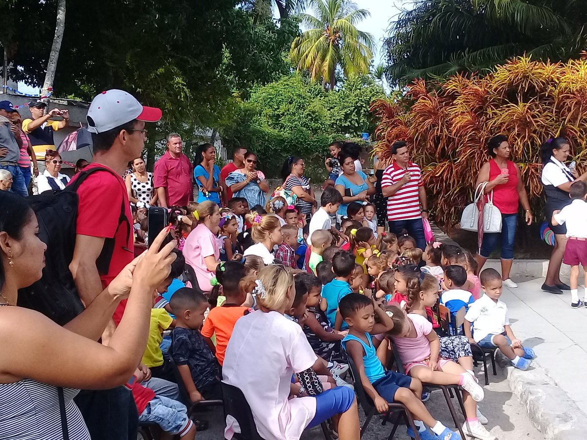 Que grandeza la de esta Revolución Cubana, los niños en los círculos infantiles son muy felices y se protegen como el tesoro más preciado.¡ Aprendan imperialistas! #SomosCuba #SomosRevolución #SomosContinuidad #YoSoyFidel #FidelVive