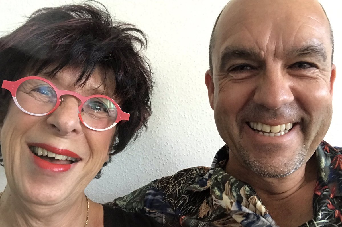 Inspirerend gesprek met Michel de Vries. Het Leraren Ontwikkel Fonds komt naar de regio. We zoeken leraren PO, VO en MBO in de noordelijke provincies die innovatieve ideeen hebben. Wie kent zo’n leraar? We gaan kijken of het idee uitgevoerd kan worden. Geef maar door.