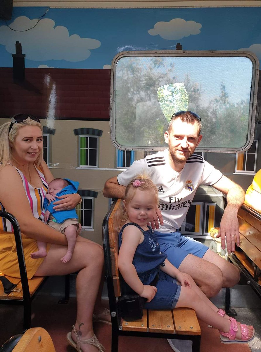 mswhelans6th's tweet photo. Parent and toddlers headed off to kia Ora farm today on their school tour https://t.co/uvSTiz30Vk