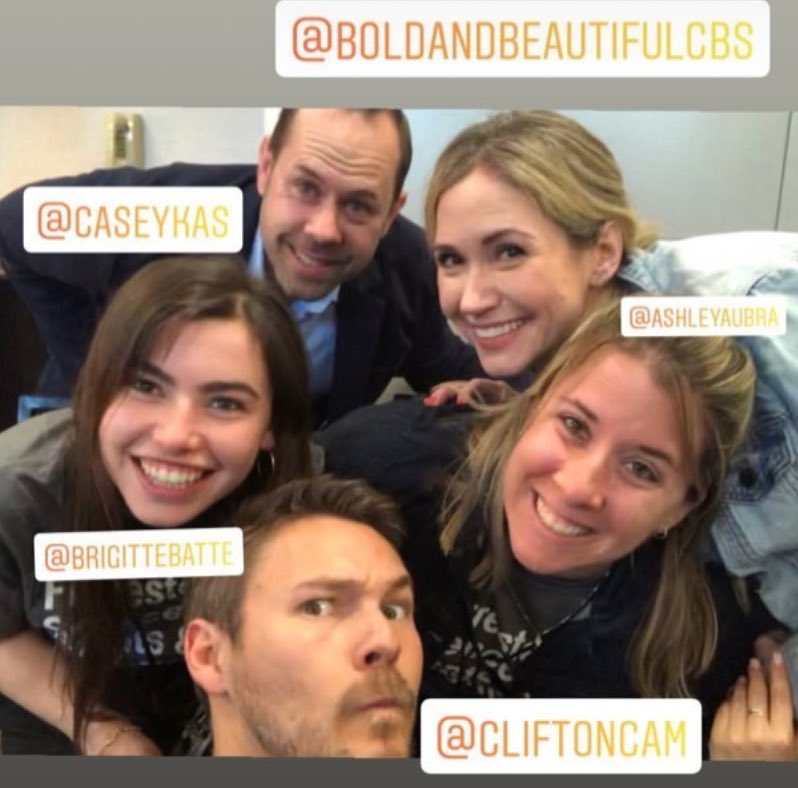 mary61203's tweet photo. #TBT #BradBell needs 2 #BringBridgetHome The storyline called 4 Bridgetβs return to help Hope in her time of crisis; Ashley clearly was happy 2 c her #BoldFamily & they all were so thrilled 2 c her too; always have so much fun & laughs together. #BridgetForrester #AshleyJones https://t.co/zzS8S5KCWV