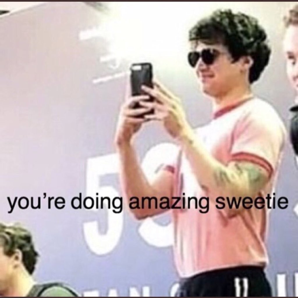 ashtheirwin's tweet photo. @Ashton5SOS @5SOS https://t.co/dDPFv512kL