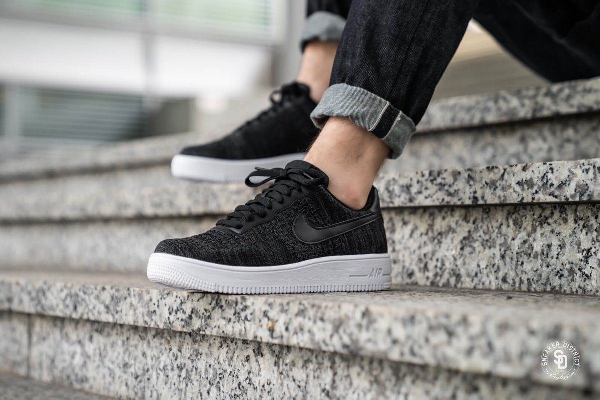 nike air force 1 black canada