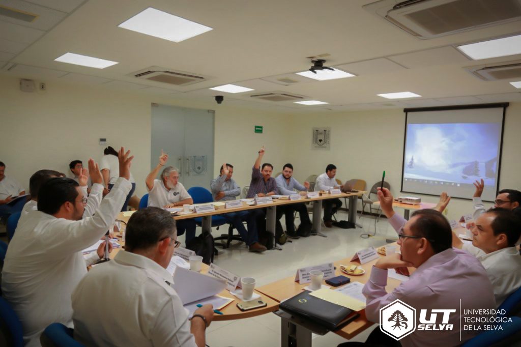UTSelva2's tweet photo. UTSelva, nueva oferta educativa, 𝗧𝗦𝗨 𝗲𝗻 𝗖𝗼𝗻𝘀𝘁𝗿𝘂𝗰𝗰𝗶ó𝗻; 𝗰𝗼𝗻𝘁𝗶𝗻𝘂𝗶𝗱𝗮𝗱 𝗜𝗻𝗴𝗲𝗻𝗶𝗲𝗿í𝗮 𝗖𝗶𝘃𝗶𝗹; 𝗧𝗦𝗨 𝗲𝗻 𝗗𝗲𝘀𝗮𝗿𝗿𝗼𝗹𝗹𝗼 𝗱𝗲 N𝗲𝗴𝗼𝗰𝗶𝗼𝘀; continuidad 𝗟𝗶𝗰. 𝗲𝗻 𝗜𝗻𝗻𝗼𝘃𝗮𝗰𝗶ó𝗻 𝗱𝗲 𝗡𝗲𝗴𝗼𝗰𝗶𝗼𝘀 𝘆 𝗠𝗲𝗿𝗰𝗮𝗱𝗼𝘁𝗲𝗰𝗻𝗶𝗮 https://t.co/6z2X2K5Rel