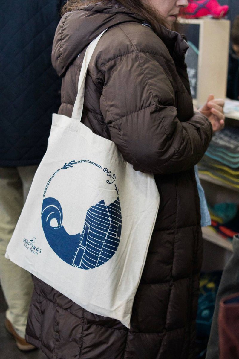 hastings_etsy's tweet photo. Awesome GOODIE bags will go to the first 25 visitors through the doors at our Summer Market on 13th July!

These bags contain samples &amp; discount codes from our sellers to use on the day or online. 

Doors open at 11 am. See you there, yeah?

Photo: Katie Rogers Photography https://t.co/lZJ0KGagp2