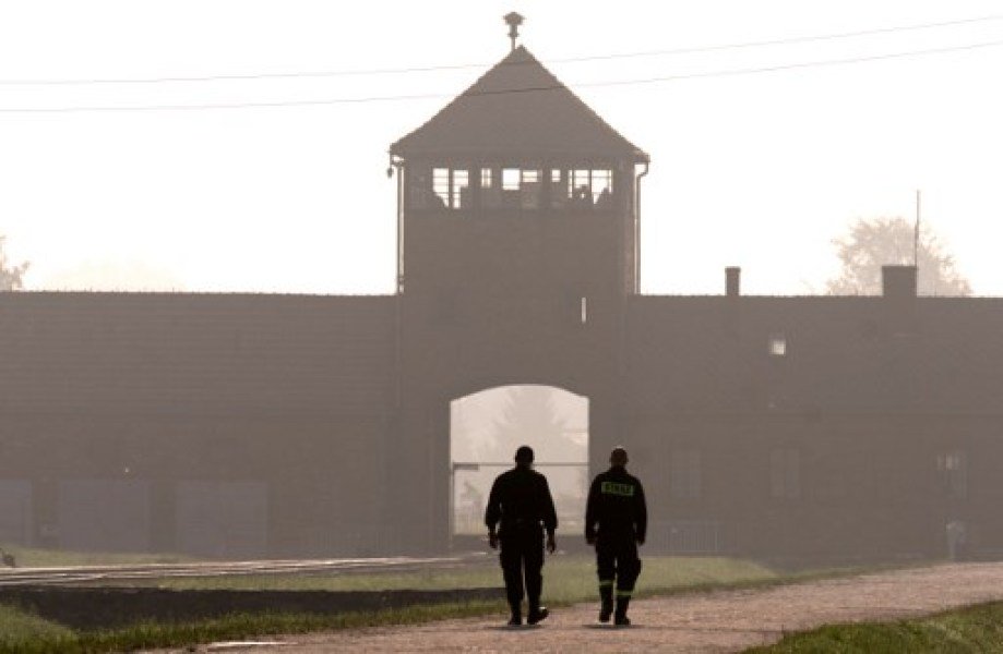 Henriette Cohen, doyenne française des rescapés d'Auschwitz-Birkenau, est morte bfmtv.com/societe/henrie…