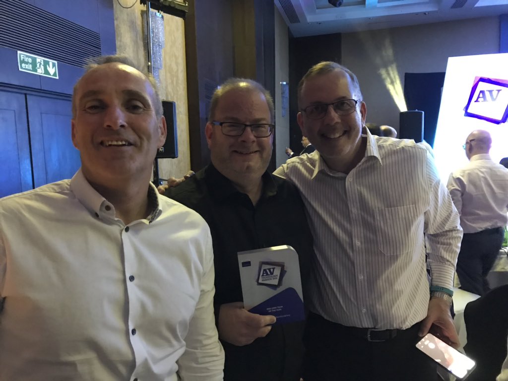 AdmHrv's tweet image. We only went and won the #AVTechnologyAwards End User Team of The Year Award! @StephenBellAV @rab1966