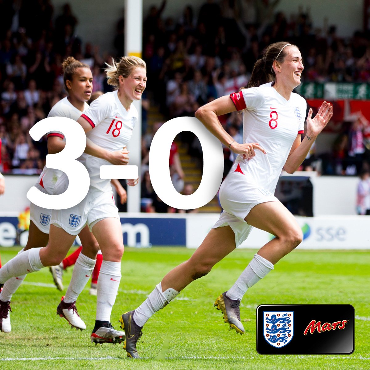 marsfootball's tweet photo. Yaaas!!!💥💥 Roaring through to the final four. You Got This...👊 @Lionesses #SupportHer #Lionesses #Marsbar https://t.co/E7WGZC55vm