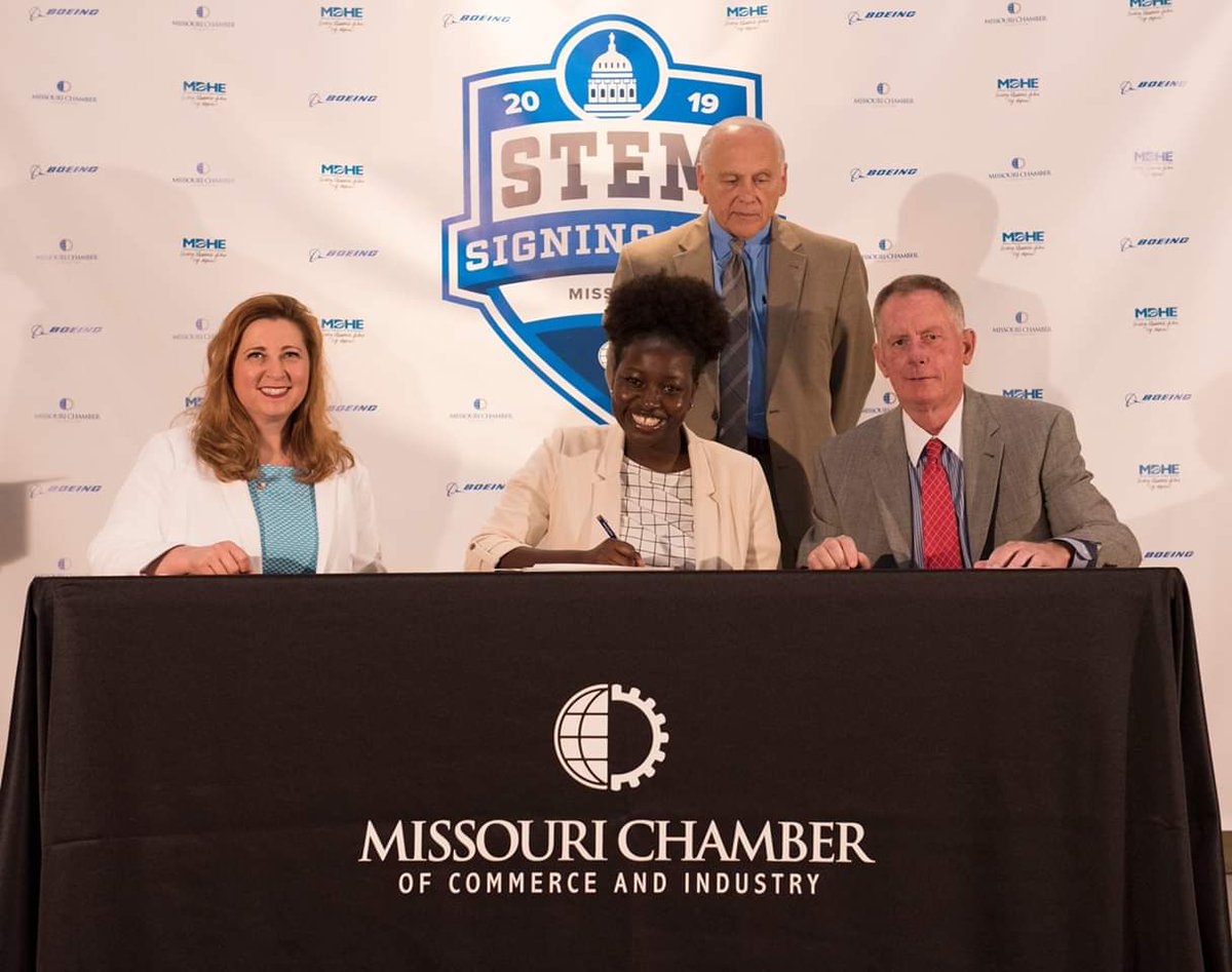 Congratulation to another V4A mentee for receiving 2019 STEM sgning Award. We are so proud of all our mentees for their great hard work and service to the community. We wish them the best in their college life. <a href="/Boeing/">The Boeing Company</a> , <a href="/ExpressScripts/">Express Scripts Pharmacy Benefit Services</a> <a href="/STLMosaic/">STL Mosaic Project</a> <a href="/TheCoordinated/">Vin</a> <a href="/afrochamberstl/">ACCSTL</a>