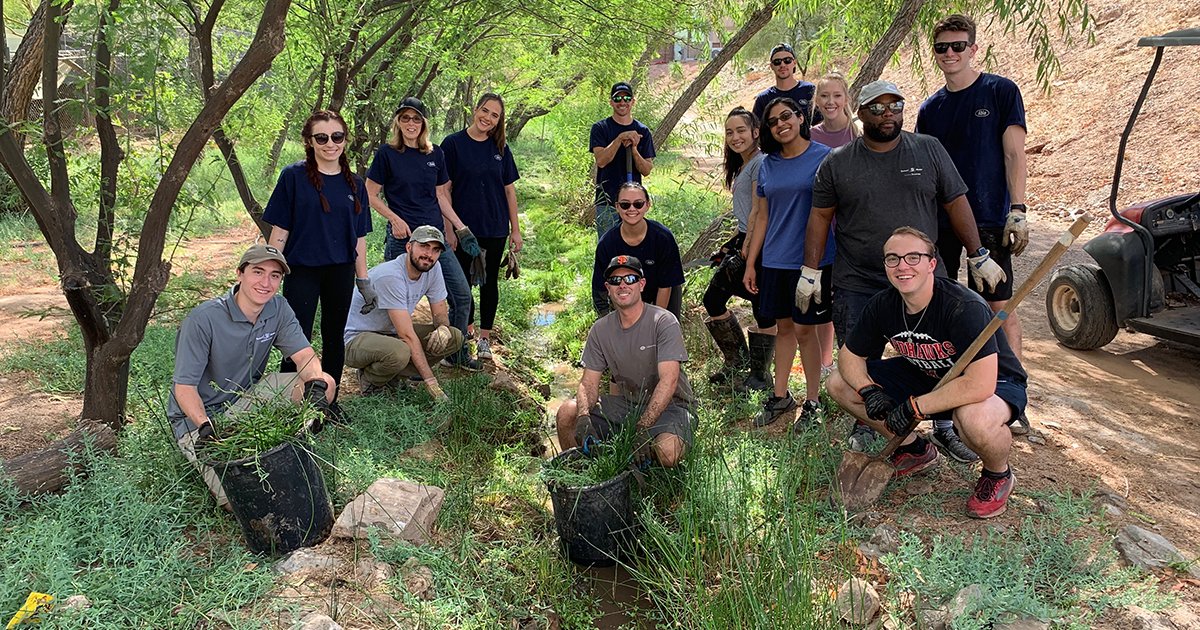 AbleAerospace's tweet photo. A job well done today at the @PhoenixZoo by #AbleAerospace interns and employees. #AbleProud https://t.co/WlQsZdvACI