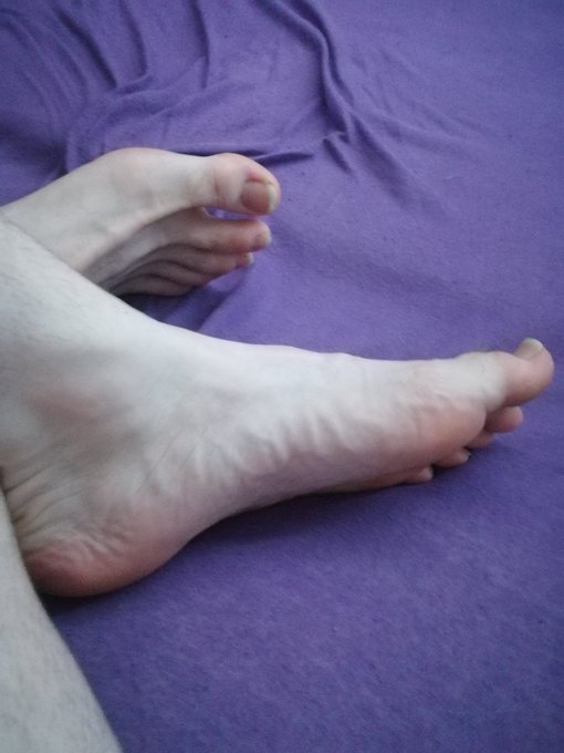 &Ccedil;a pue.  It stinks.  https://t.co/0QQBta4LMC  #FinDom #findomaddict #walletdrain #footslave #feet #footfetish<a href="/tag/findom"class="tags">#FinDom</a><a href="/tag/sweat"class="tags"><span>#sweat</span></a><a href="/tag/footfetish"class="tags"><span>#footfetish</span></a><a href="/tag/feet"class="tags"><span>#feet</span></a><a href="/tag/master"class="tags"><span>#master</span></a><a href="/tag/toes"class="tags"><span>#toes</span></a><a href="/tag/slave"class="tags"><span>#slave</span></a>