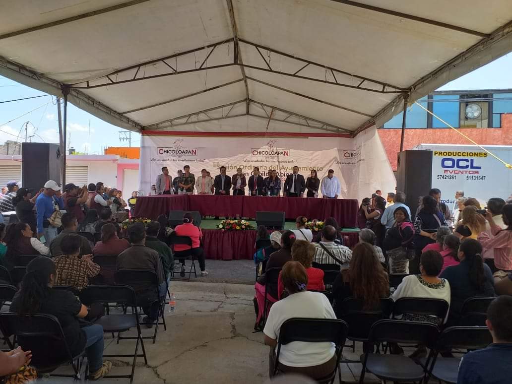 Hoy llevamos a cabo la vigésima sexta sesión ordinaria de cabildo abierto al público. Escuchamos con mucha atención las necesidades de la ciudadanía para dar una pronta respuesta y un seguimiento oportuno. Gracias a todos por la confianza.

"Los resultados los construimos todos"