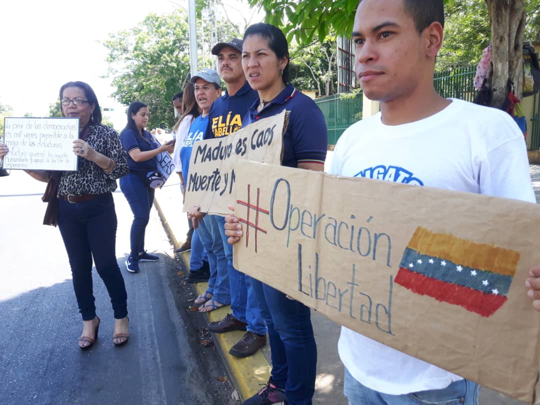 #27Jun Continuamos llevando el mensaje de optimismo y de fe a nuestros hermanos e invitándolos a la gran manifestación del #5DeJulio.
 Vamos a seguir en la calle hasta que cese la usurpación, estoy convencido de que muy pronto lo vamos a lograr.
#OperacionLibertad