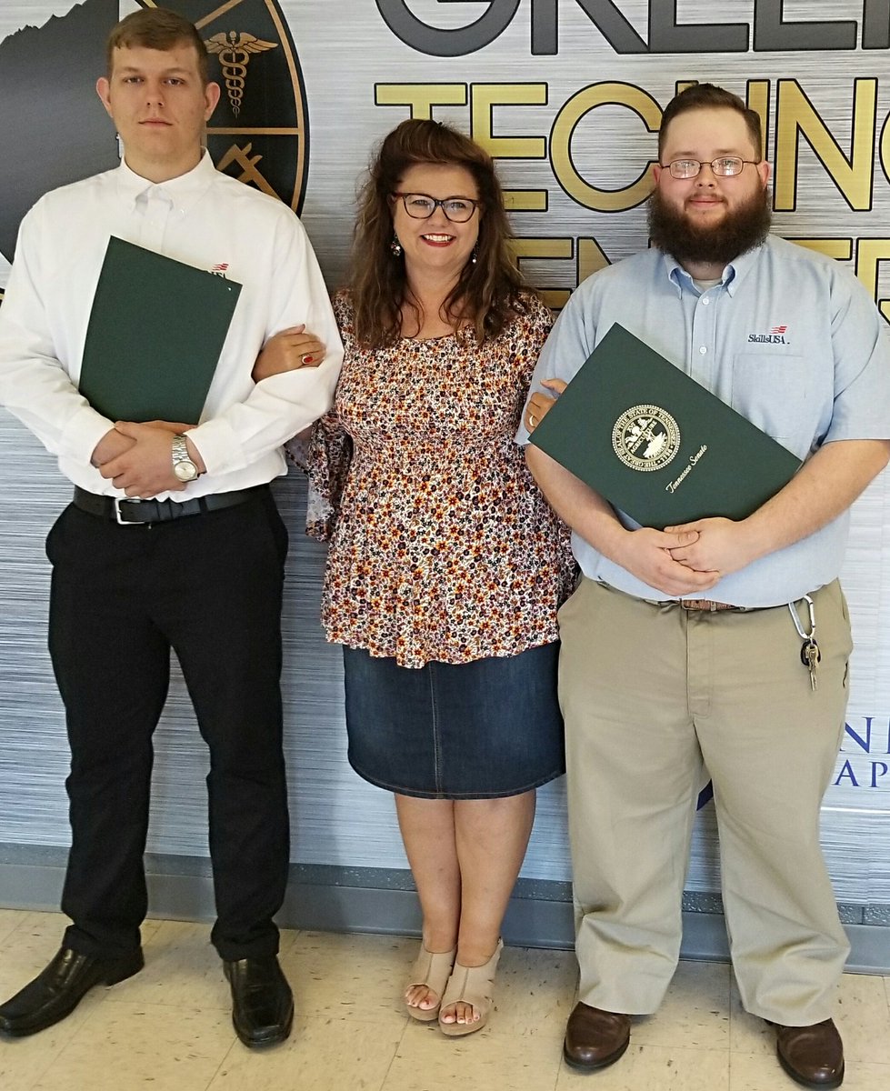 kimbgass's tweet image. These GUYS are AWESOME! SO very proud of their HARD Work, GREAT ACHIEVEMENTS and TN Senate Recognition! #CTE #machinetooltechnology