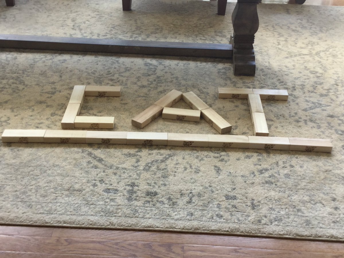 JackOBeam's tweet image. Our house may have a problem. #cataddiction