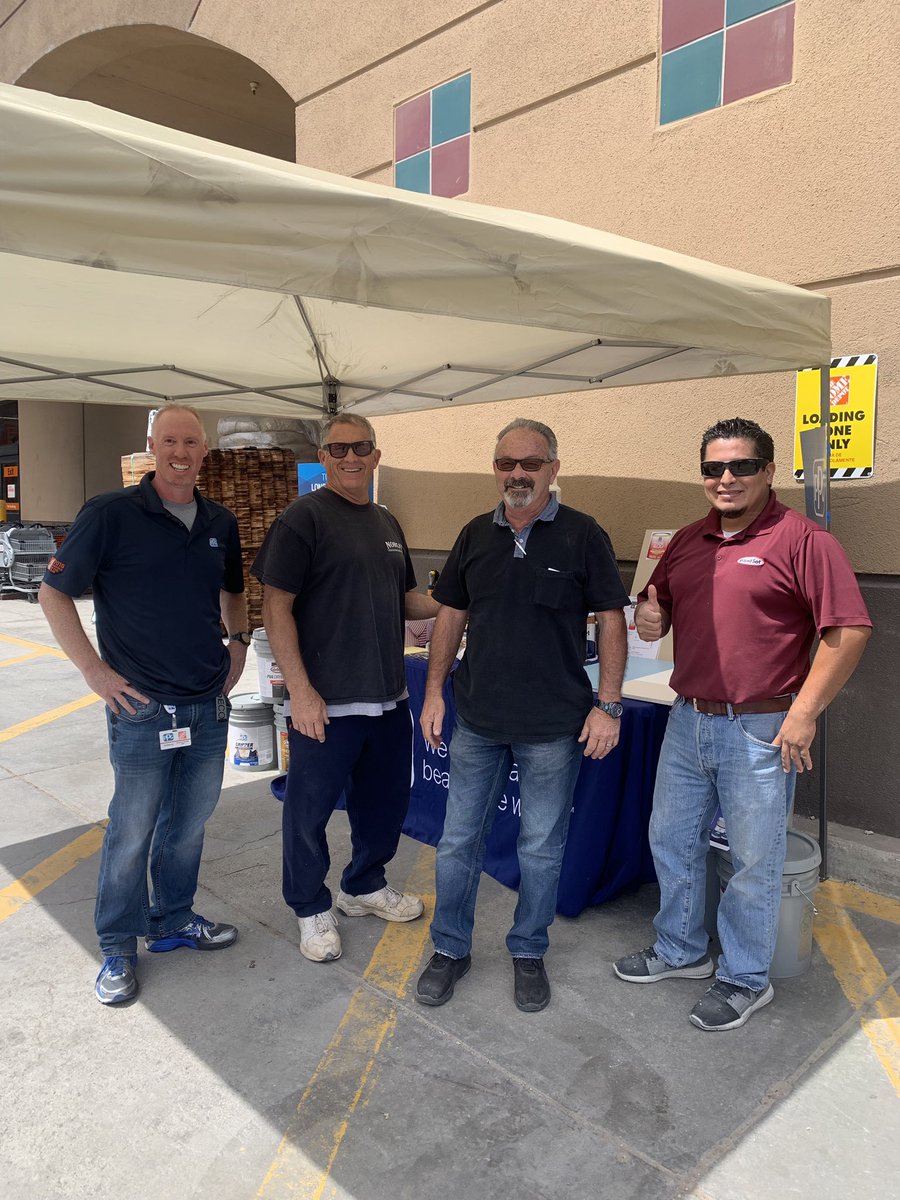 SamanthaHDPR's tweet photo. Great Pro Event @ Pleasanton 0629 thanks to Pro DS Carlos!! It was nice to see all of the Pro customers @ my old store! #proreferral @ValledorHDPR @629BertoMendez https://t.co/a16UY6xpxA