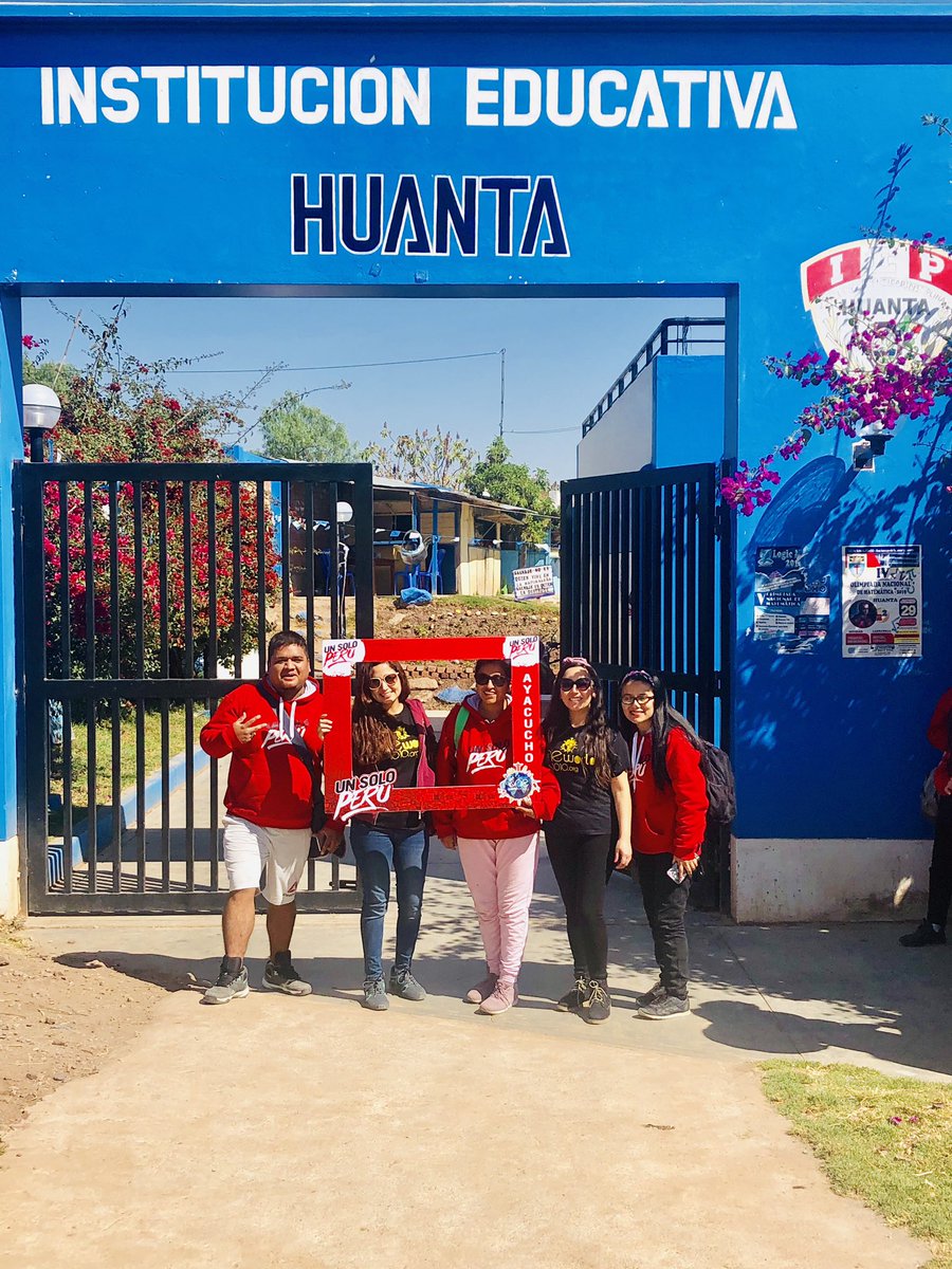 LideresIntegros's tweet photo. El equipo de @oneworld1010 en Lima está en #Ayacucho cómo parte de las actividades de #UnSoloPeru 🇵🇪.
#OneWorldPeru 🇵🇪 https://t.co/aLyxEV2Tkx