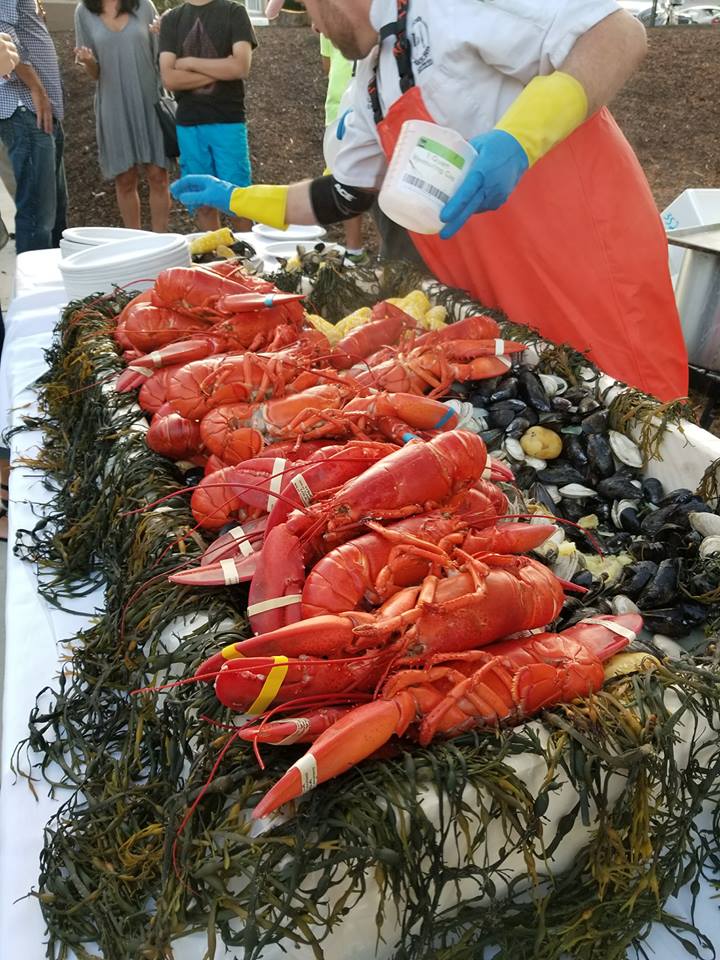 🎉 Farmington CT ....
➲ Butchers & Bakers' 3rd annual lobster bake is just around the corner ... ow.ly/lrov30p1hCi 

#Farmington #FarmingtonCT #Connecticut #restaurant #events #lobsterbake #CYT_CT